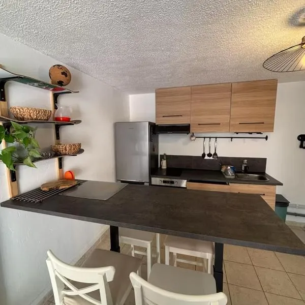 Appart proche du lac et plages，位于苏斯通的酒店