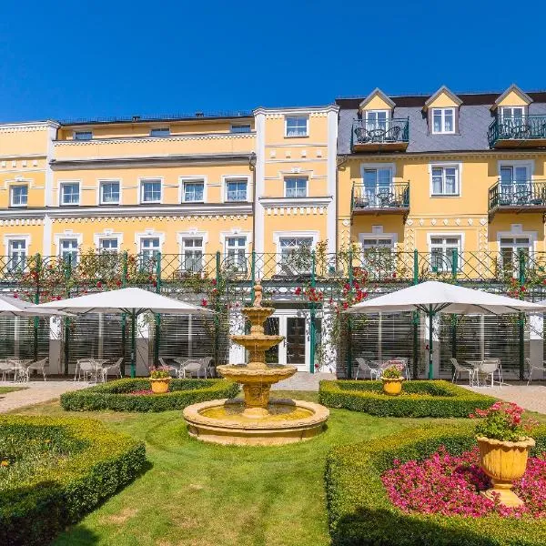 Hotel Bajkal，位于弗兰季谢克矿泉镇的酒店