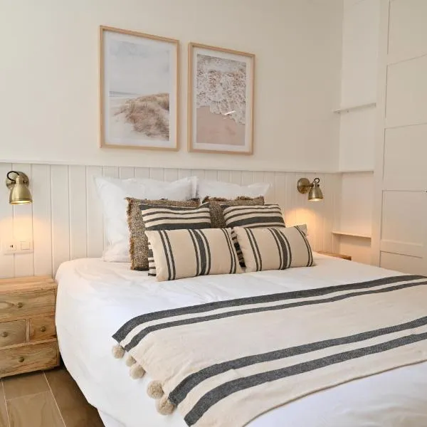 Studio lumineux en bord de mer，位于科克赛德的酒店