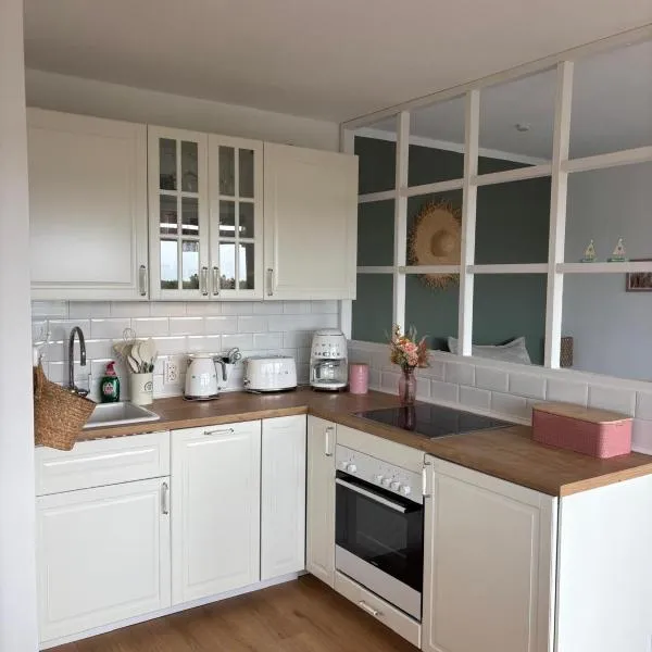Ferienwohnung kleiner Sonnenschein Großenbrode Ostsee，位于Grossenbrode的酒店