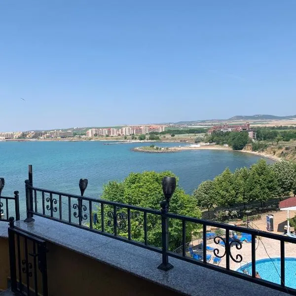 Seaview Young Family - Семейство на Черно море，位于阿赫洛伊的酒店