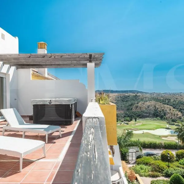 Mijas getaway with parking, terrace and pool REMS，位于米哈斯科斯塔的酒店