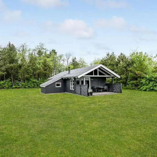 Stunning Home In Oksbøl With Wifi，位于奥克斯伯尔的酒店