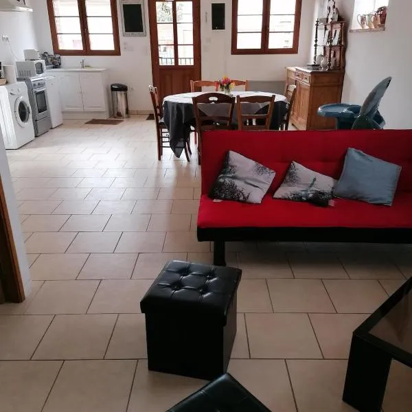 dans corps de ferme en Picardie，位于Valines的酒店