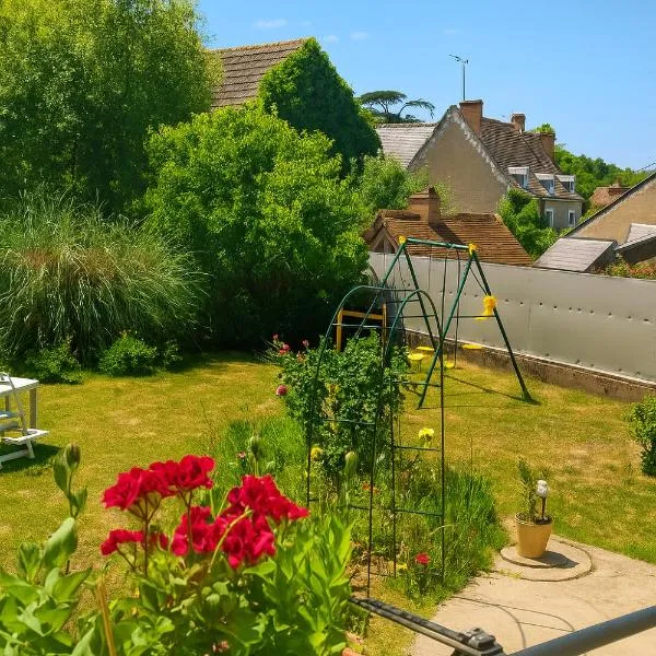 Petite maison étape Loire à vélo ou Compostelle，位于莫讷的酒店