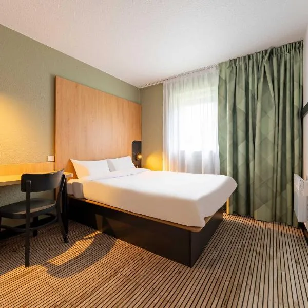 B&B HOTEL Calais Centre St Pierre，位于加来的酒店