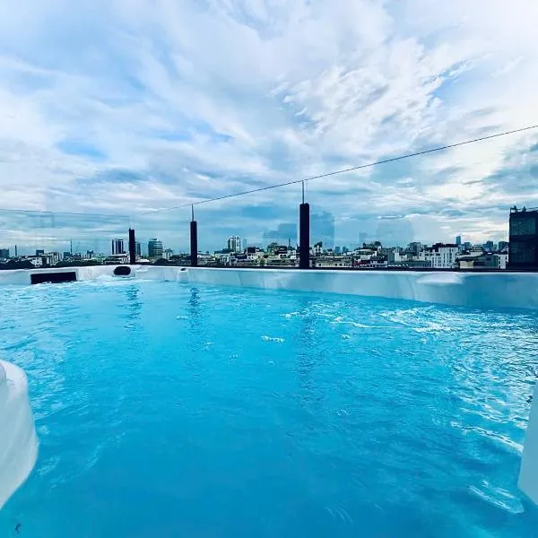 Lucien Hanoi Lakeside Hotel & Rooftop，位于河内的酒店