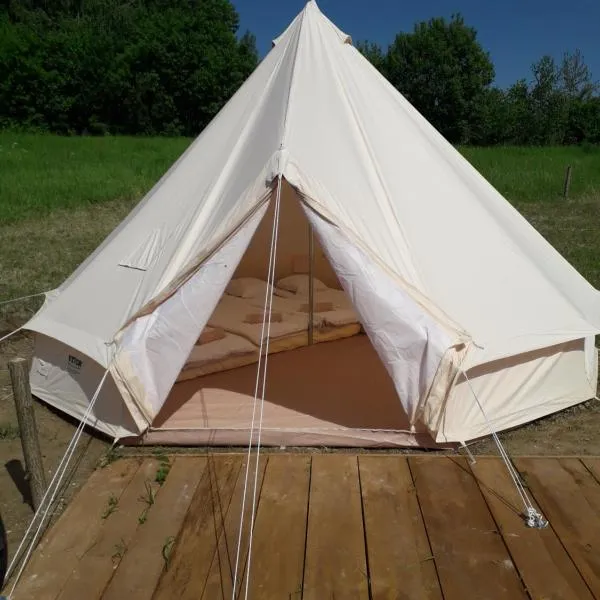 glampling namiot przy podeście，位于Leszczawka的酒店