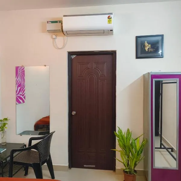 Coconut Inn - Parra Goa，位于马普萨的酒店