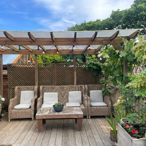 Stay with Anisia，位于Guestling的酒店