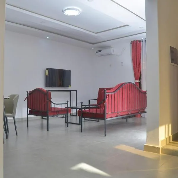 Appartement Moderne, Climatisé, 2 chambres à Ouakam - Dakar, près du Monument de la Renaissance，位于达喀尔的酒店