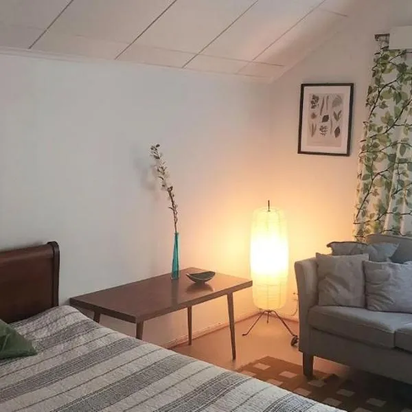 Hyvän Elämän Koulun huoneisto Good Life Homestay Apartment，位于Ahmovaara的酒店