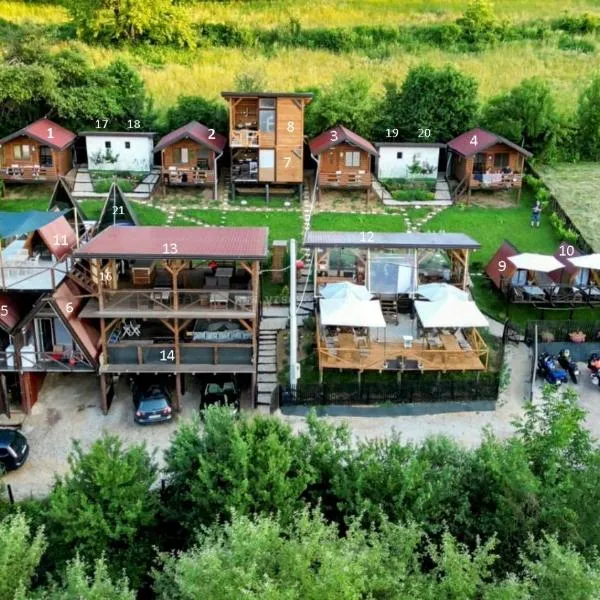 Bosnian Pyramid Glamping，位于维索科的酒店