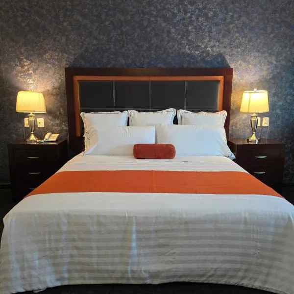 Hotel Two Select，位于库利亚坎的酒店