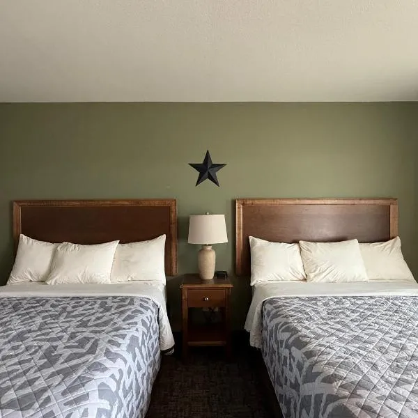 The Trail Inn & RV Sites - Selby, SD - HWY 12, HWY 83,位于Selby的酒店