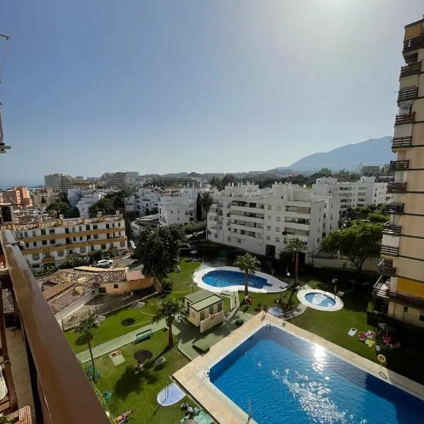 Apartamento Benalmádena Naciones，位于贝纳尔马德纳的酒店