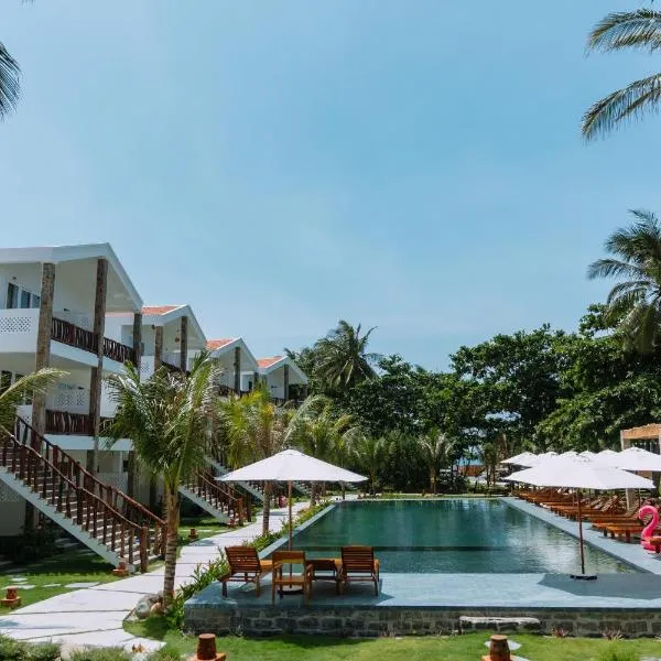 Charm Hon Rom Villas Resort，位于Ấp Long Sơn的酒店