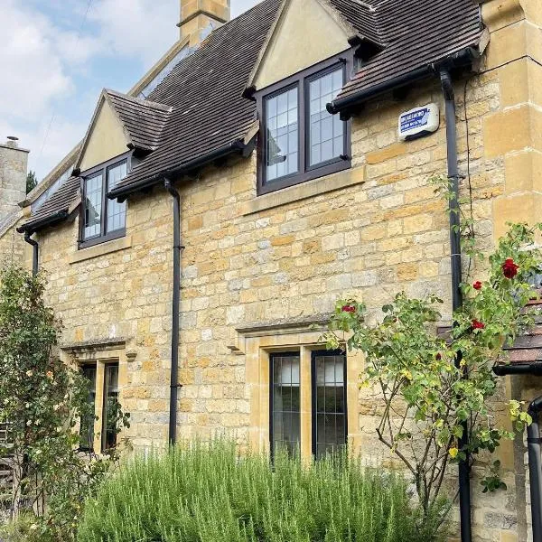 Lavender Cottage，位于Stretton on Fosse的酒店