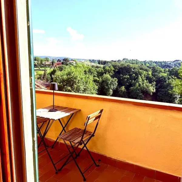 Ciliegia di Lari - Belvedere，位于拉里的酒店