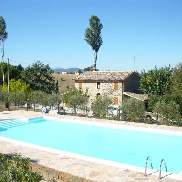 Agriturismo il Bacucco，位于Montecarotto的酒店