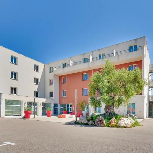 凯雷亚德珀皮格兰苏酒店，位于佩皮尼昂的酒店