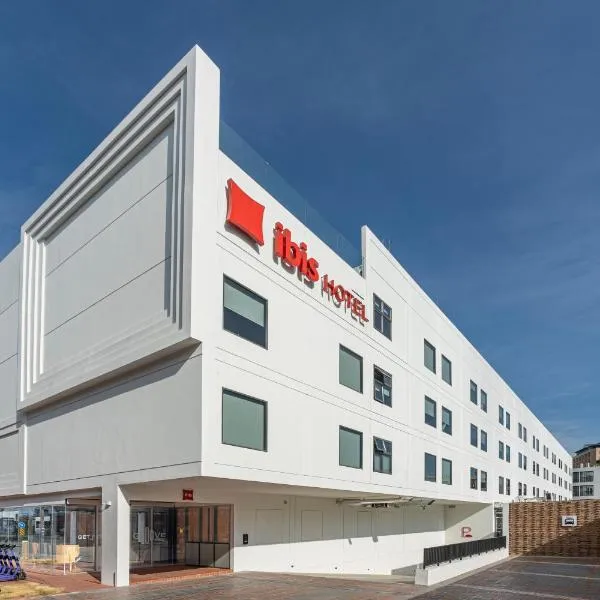 ibis Chiang Mai Nimman Journeyhub，位于清迈的酒店