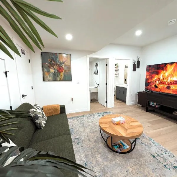 Luxury Guest Suite in Calgary，位于Calgary的酒店