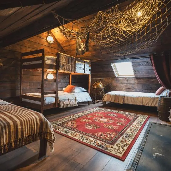 1 maison 5 décors de films cultes Minerva Studio，位于Méry-sur-Marne的酒店