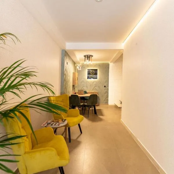 Emily Suites，位于贝尼多姆的酒店