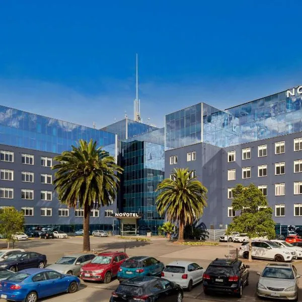 Novotel Melbourne Preston，位于墨尔本的酒店
