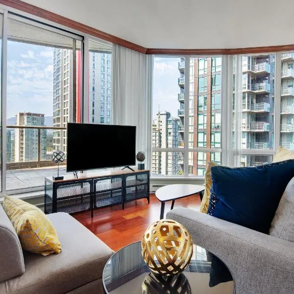 Luxury Designer Apartment In The Heart Of Downtown，位于温哥华的酒店