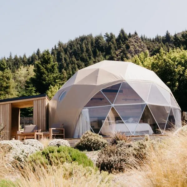 Cross Hill Glamping，位于哈威亚湖的酒店