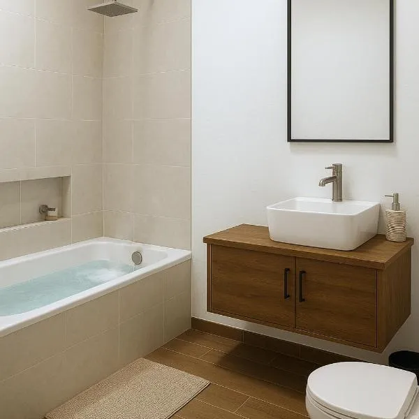 Casa Cómoda con Jacuzzi, Cochera, Terraza y Jardín，位于Arandas的酒店