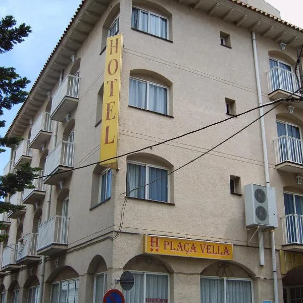 加泰罗尼亚城酒店，位于圣卡洛斯拉腊皮塔的酒店