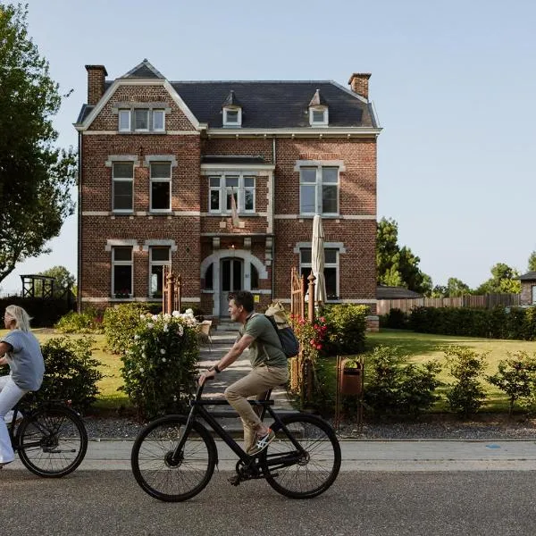 B&B het Notarishuis - authentiek verblijf nabij Maastricht，位于富伦的酒店