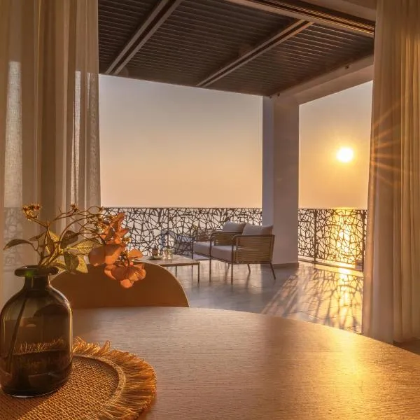 Glow Boutique Hotel & Suites，位于萨兰达的酒店