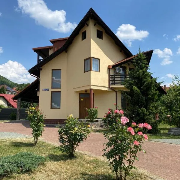 Koko home，位于巴亚马雷的酒店