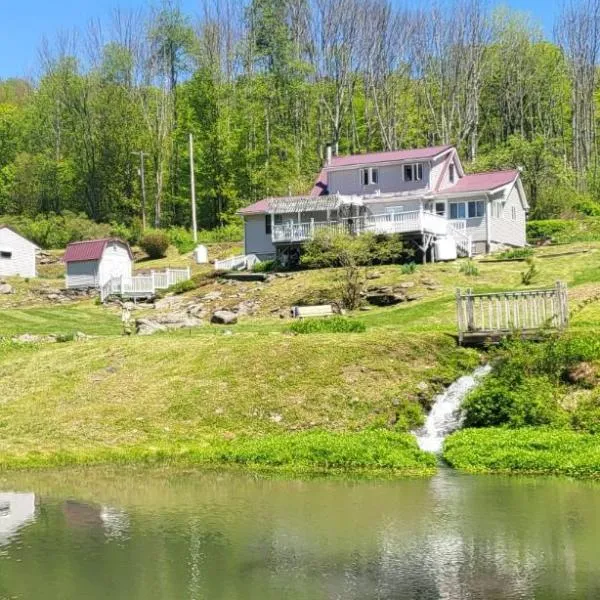 Susquehanna Waterfall Haven，位于Susquehanna的酒店