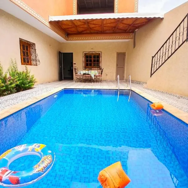 villa ourika complette，位于Sbiti的酒店