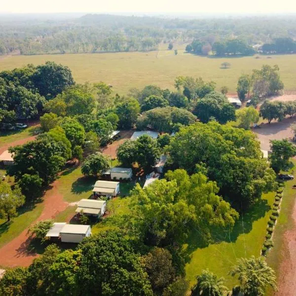 Banyan Tree Holiday Park，位于Rum Jungle Station的酒店