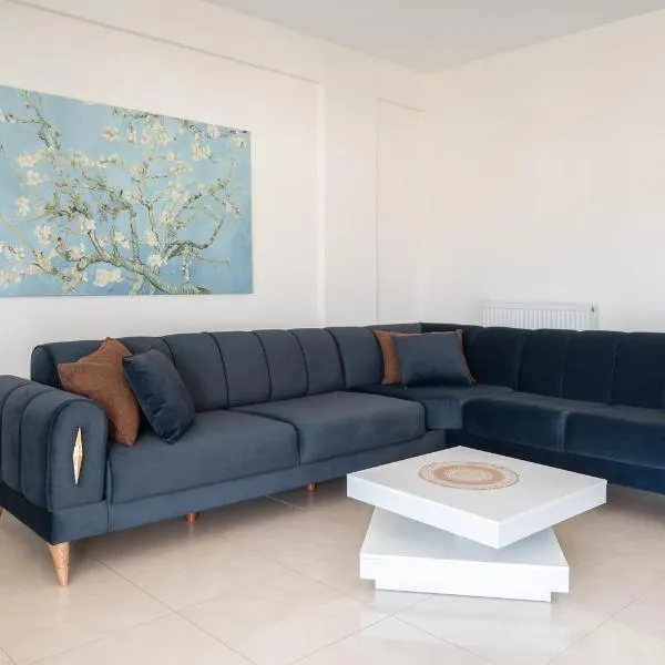 3 Bedroom Apartment, Easy Parking，位于亚历山德鲁波利斯的酒店