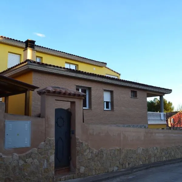 Casa Dobón，位于Castralvo的酒店