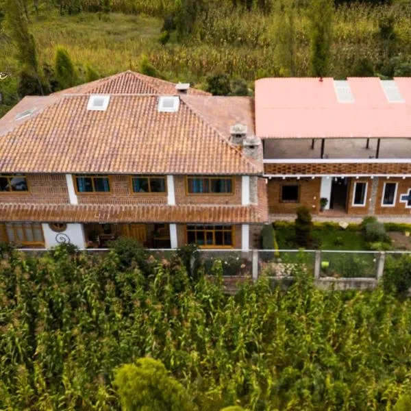 Watzara Wasi Apart Hotel Vacacional en Cotacachi，位于科塔卡奇的酒店