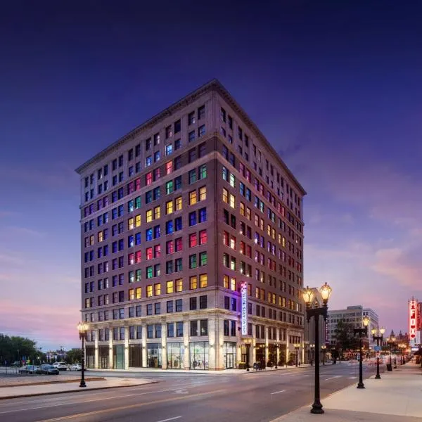 Angad Arts Hotel St Louis, Tapestry Collection by Hilton，位于圣路易斯的酒店