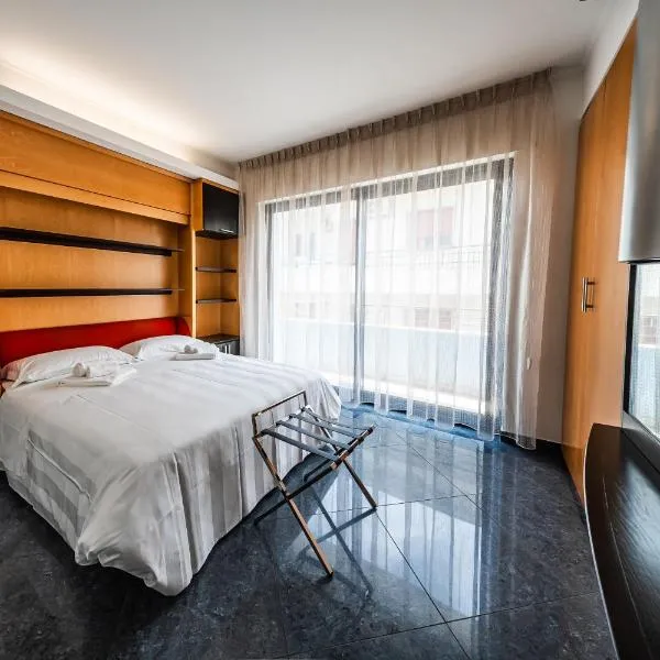 Blu Residence - Hotel nel Salento，位于卡萨拉诺的酒店