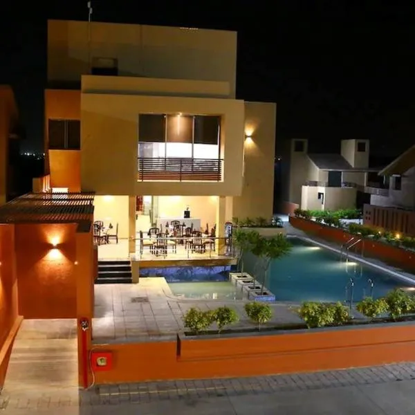 Palette The Royal Castle Resort Rajkot，位于拉杰果德的酒店