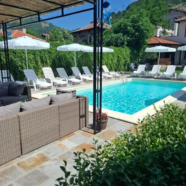 Къща за гости Марияна，位于Tvŭrditsa的酒店