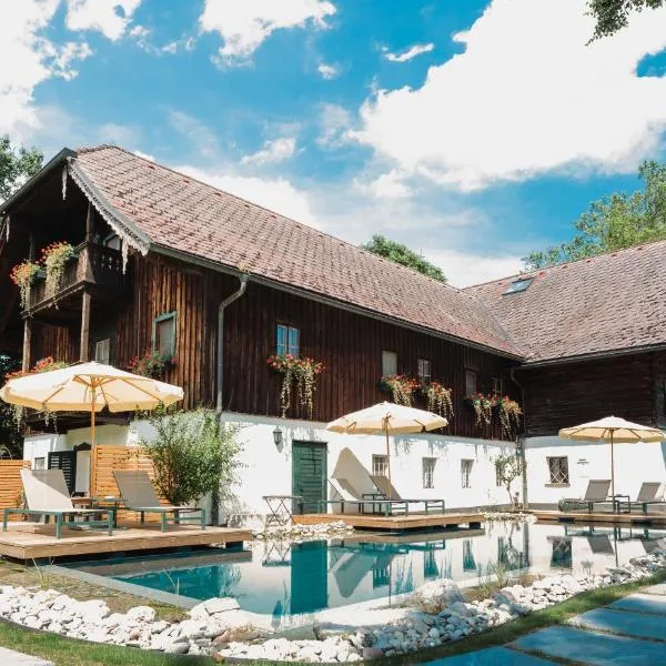 Der Schlosswirt zu Anif - Biedermeierhotel und Restaurant，位于阿尼夫的酒店