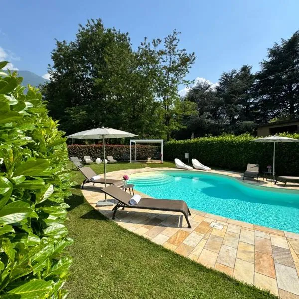 Valcamonica Apartments - Mountain，位于波里奥特米的酒店