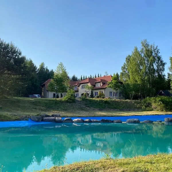 Dworek Na Uboczu，位于Sulicice的酒店